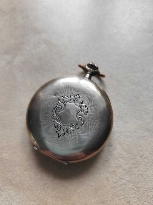 Zegarek kieszonkowy srebrny Omega