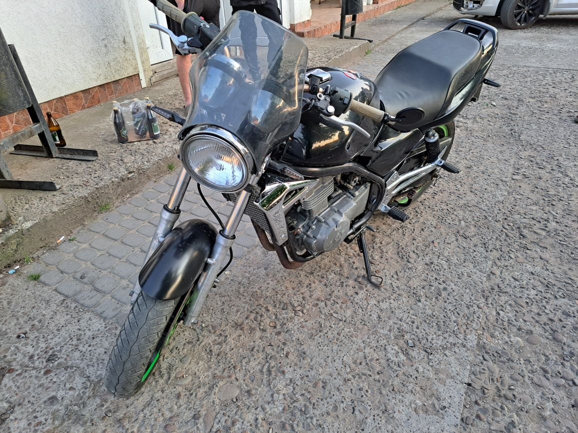 Kawasaki  ER5 на документах