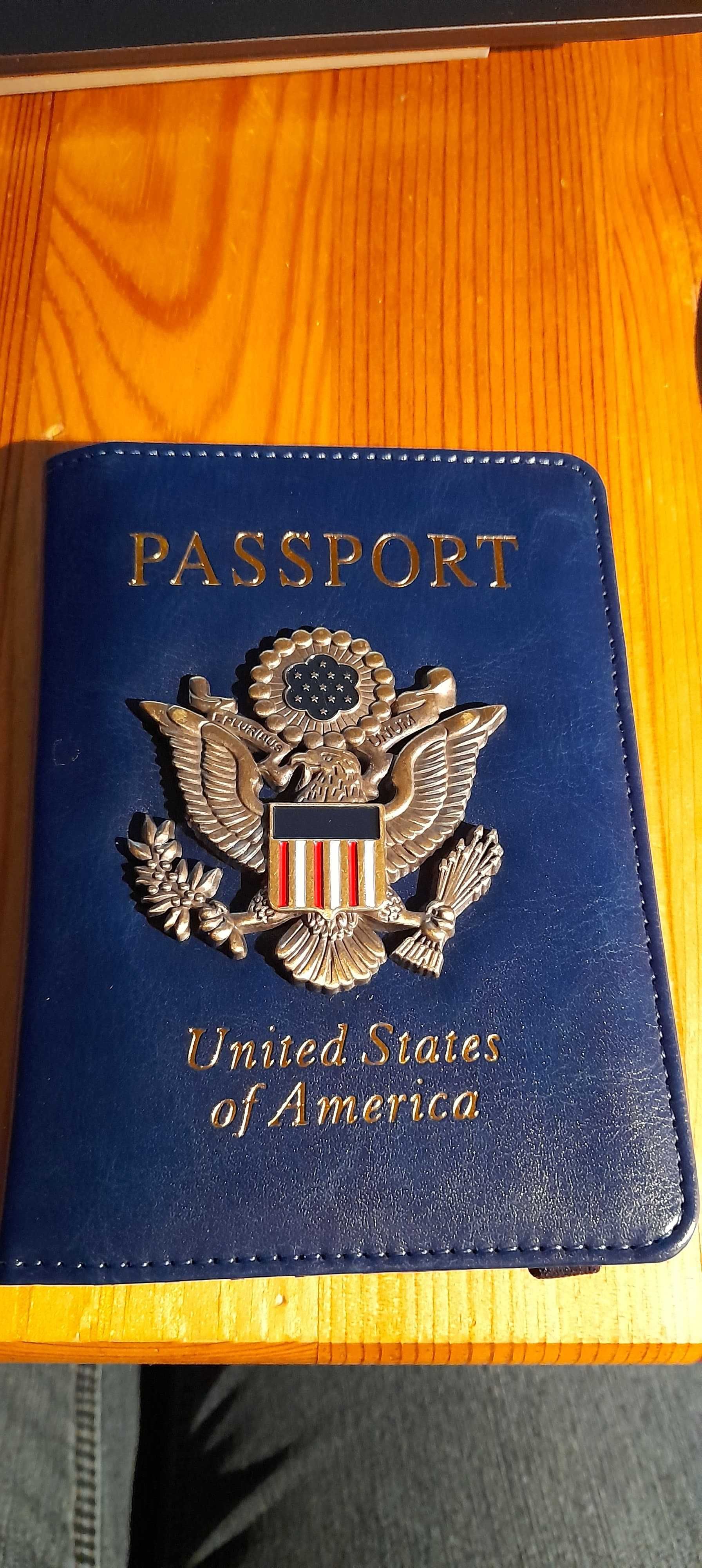 Etui paszport USA odznaka niebieskie