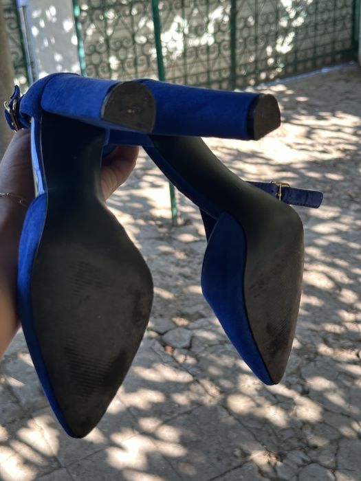 Сині замш туфлі на каблуку 37 розмір