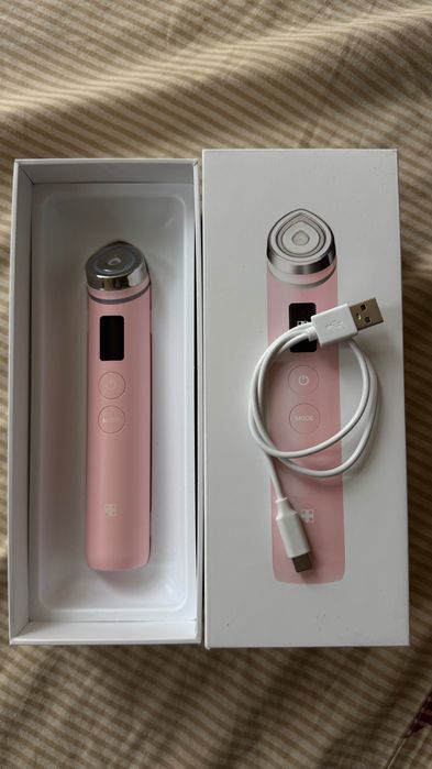Пристрій для домашнього догляду Medicube AGE-R BOOSTER PRO PINK