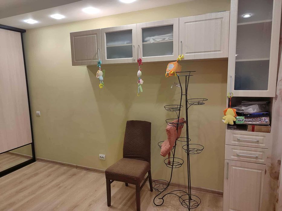 Оренда 3к кв-ри з ремонтом,м.Почайна–15 хв.пішки,Куренівський парк