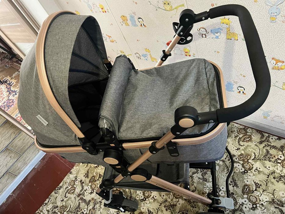 Продам коляску 2в1
