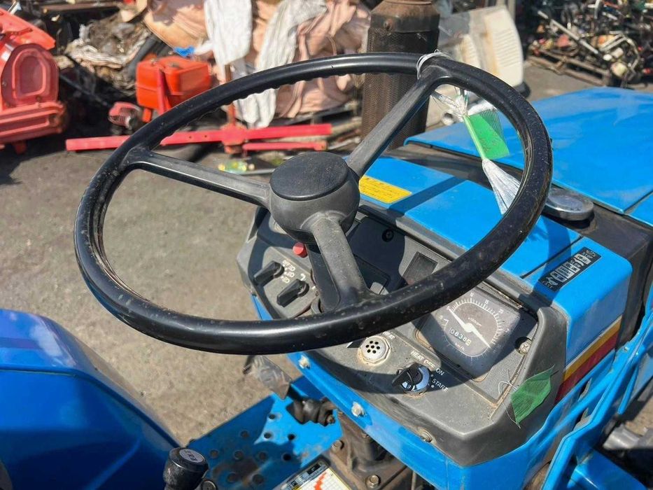 Traktor Mitsubishi MT1601D
