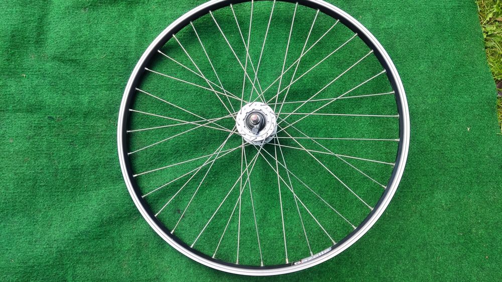 Koło przednie Gazelle 28 cali z dynamo