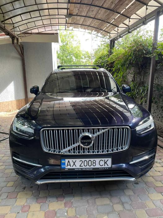Прдам Volvo XC90 2.0AT  Hibrid AWD