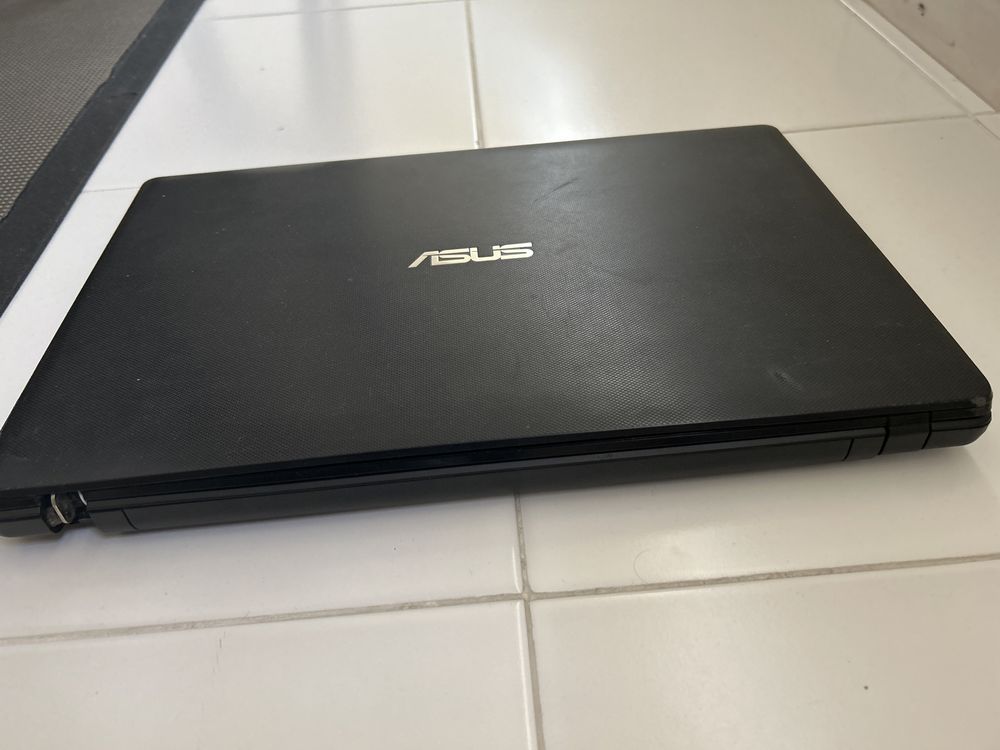 Asus x552ldv-SH949h