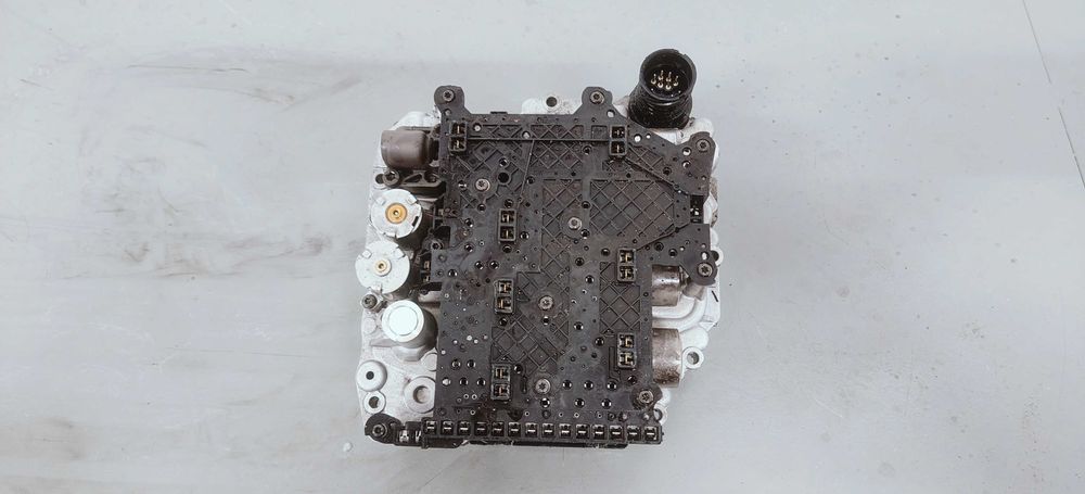 Mechatronika Sterownik Skrzyni Audi Vw DSG DQ381 0GC927711H 0BH325025