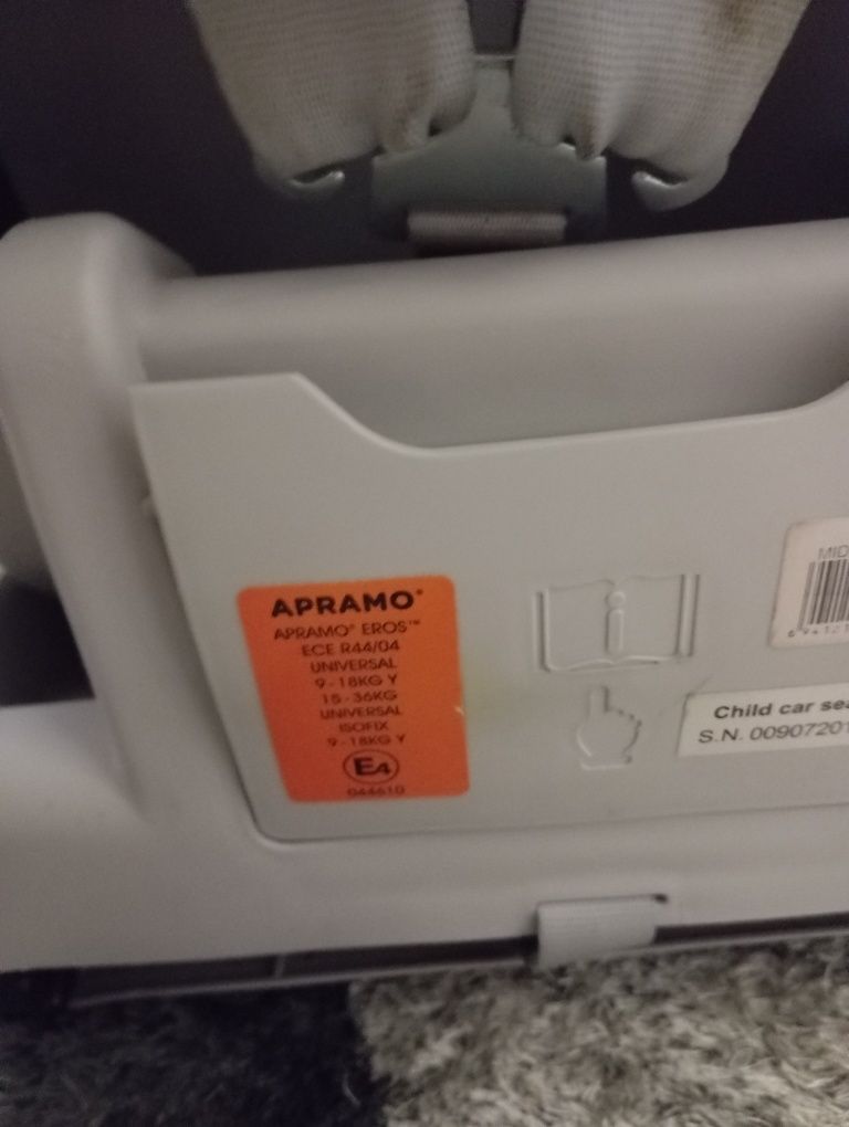 Cadeira auto grupo 1/2/3  com isofix