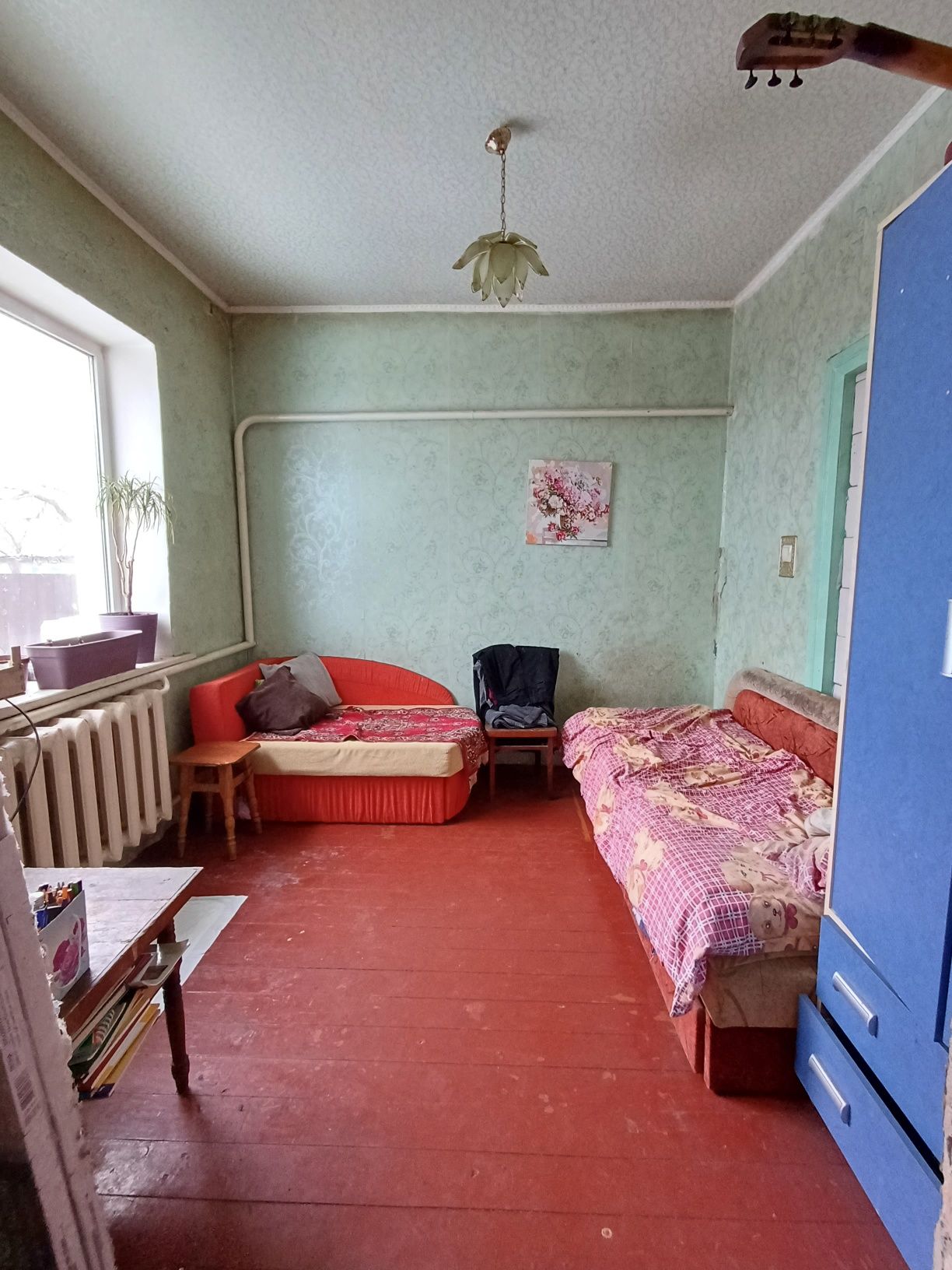 Терміновий продаж частини будинку.