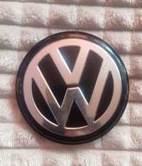Emblemat VW Sharan.