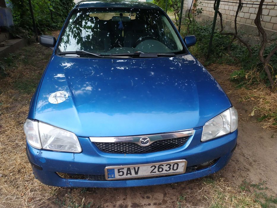 Продам Мазда 323f 1999