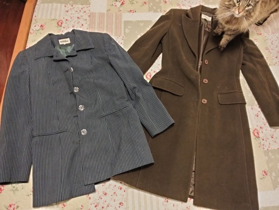 Casacos tam.36 azul e castanho