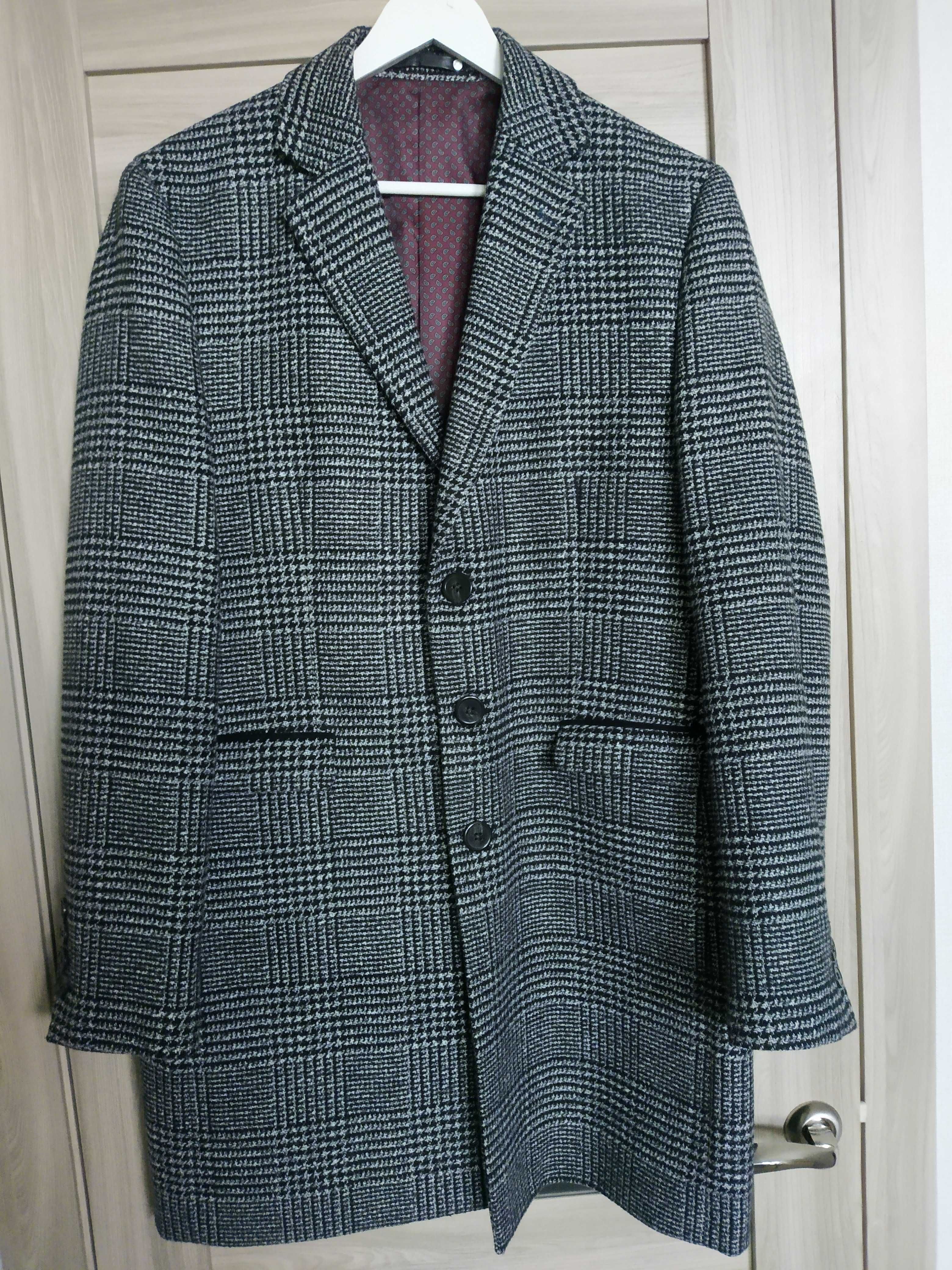 Продам пальто мужское демисезон классика бренд HARRY BROWN