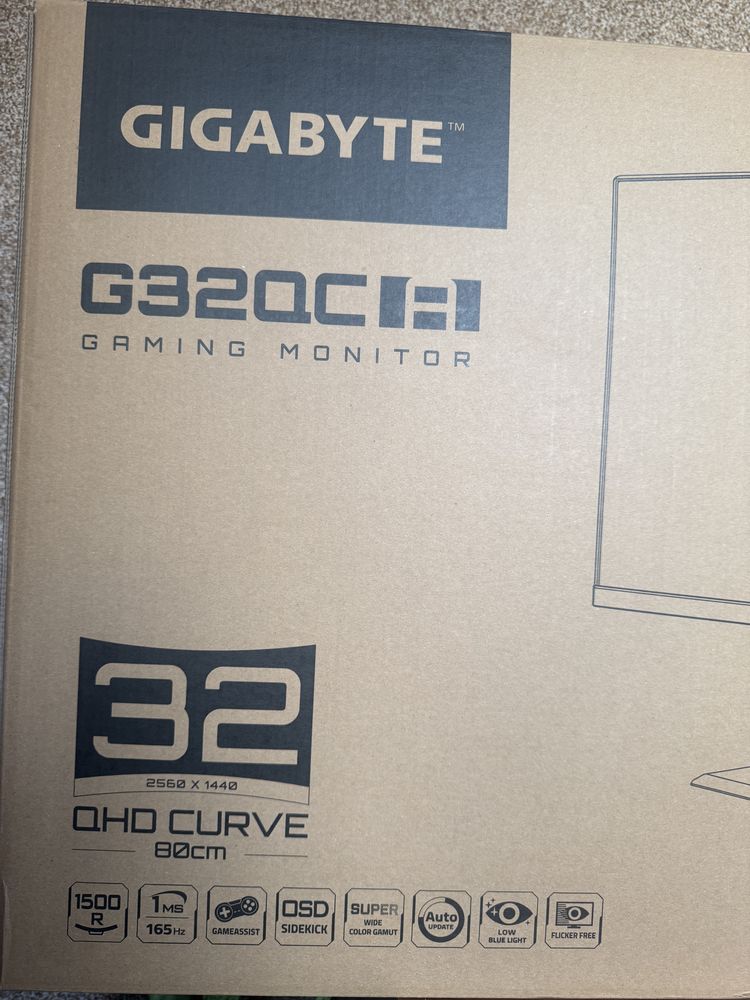 Monitor gemingowy