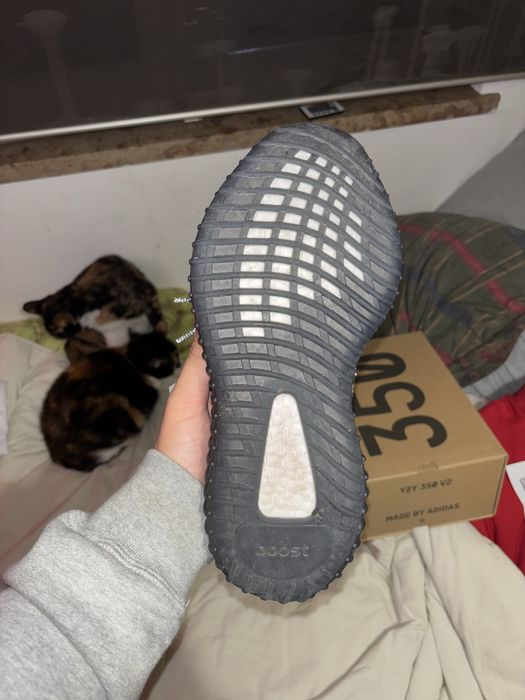 Yeezy 350 v2 Beluga Reflective
