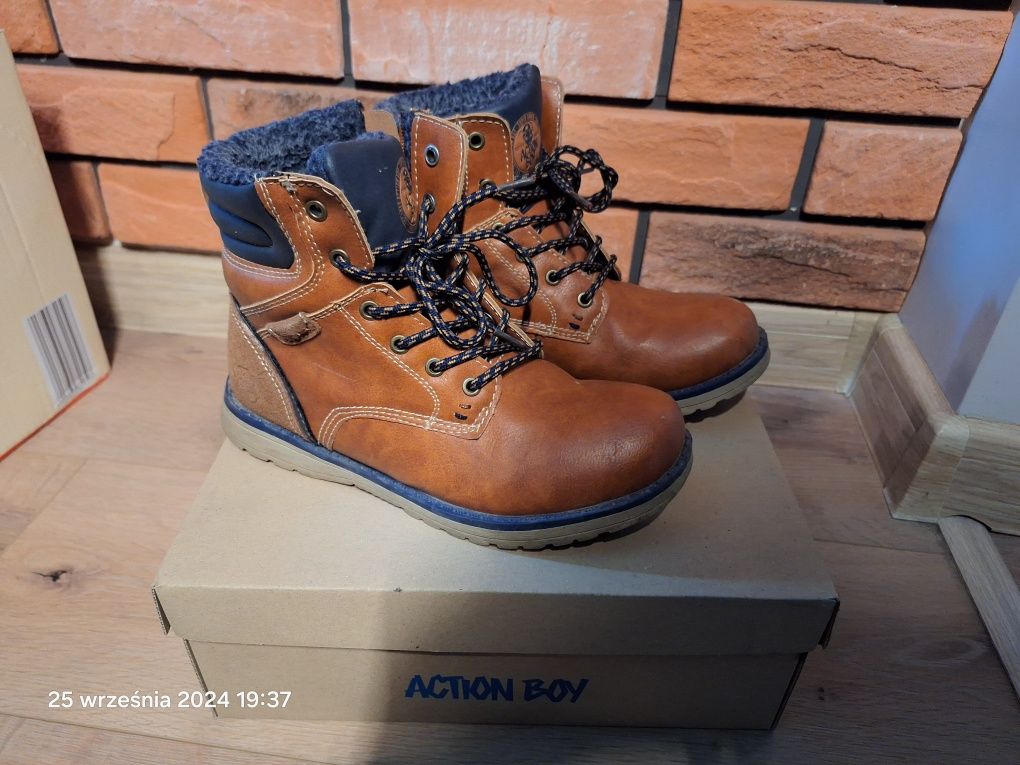 Sprzedam buty zimowe rozm.36