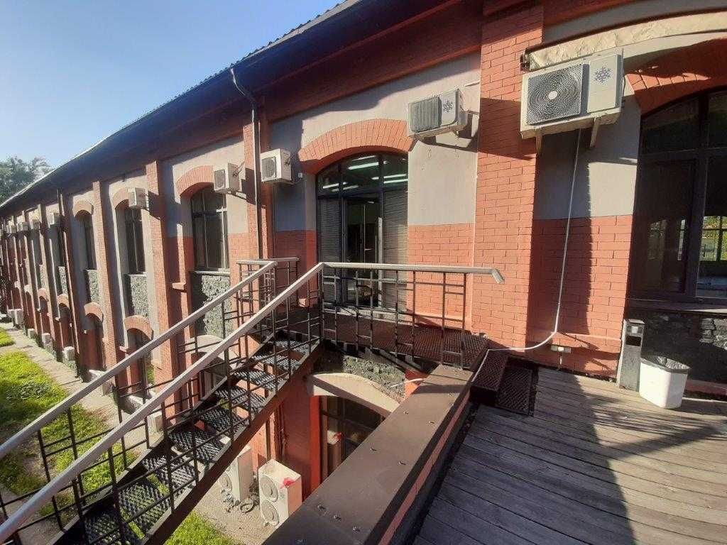 Оренда офісу в БЦ на Подолі (490 м2)
