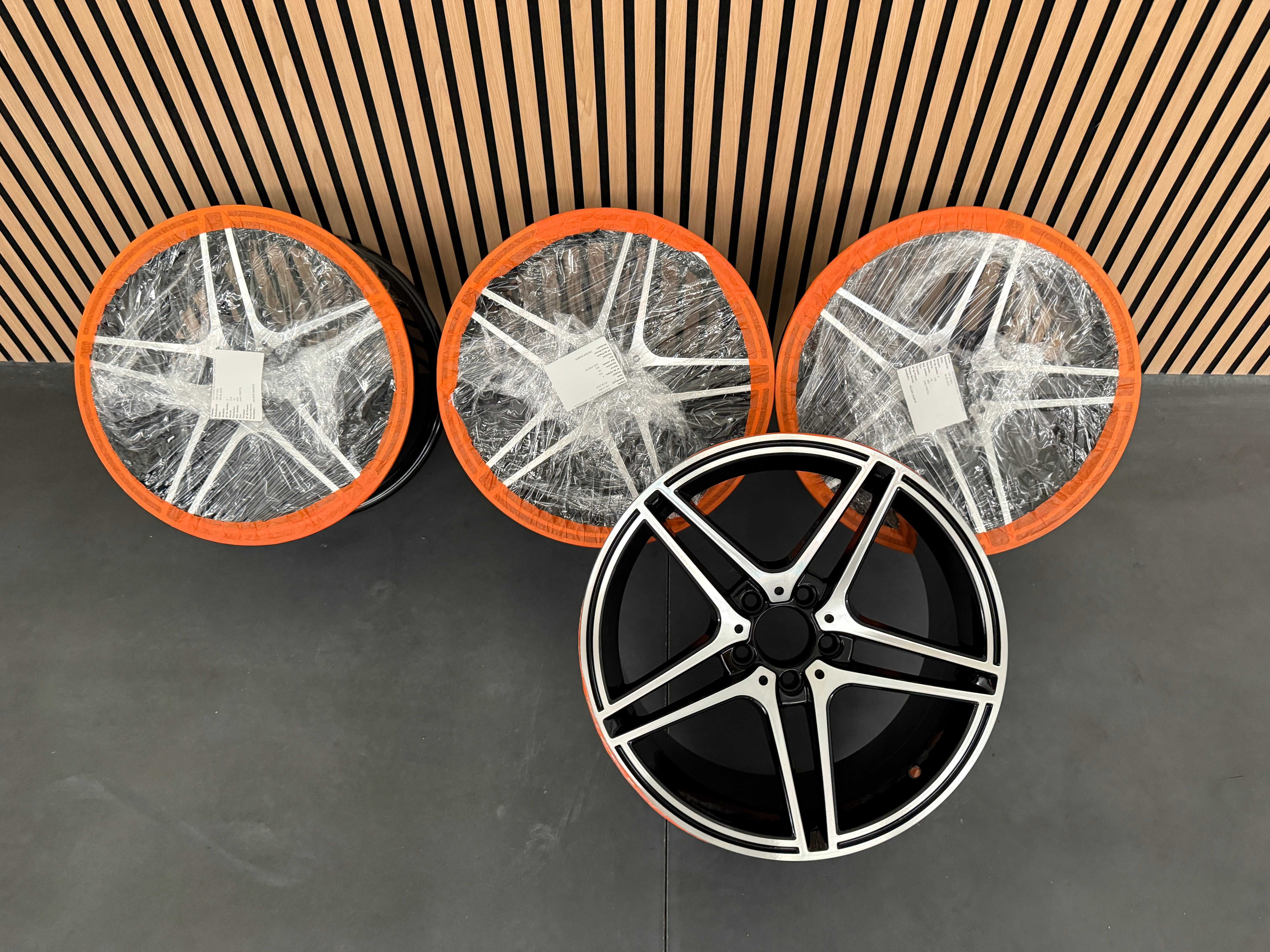 Jantes Mercedes 18 iguais a novas
