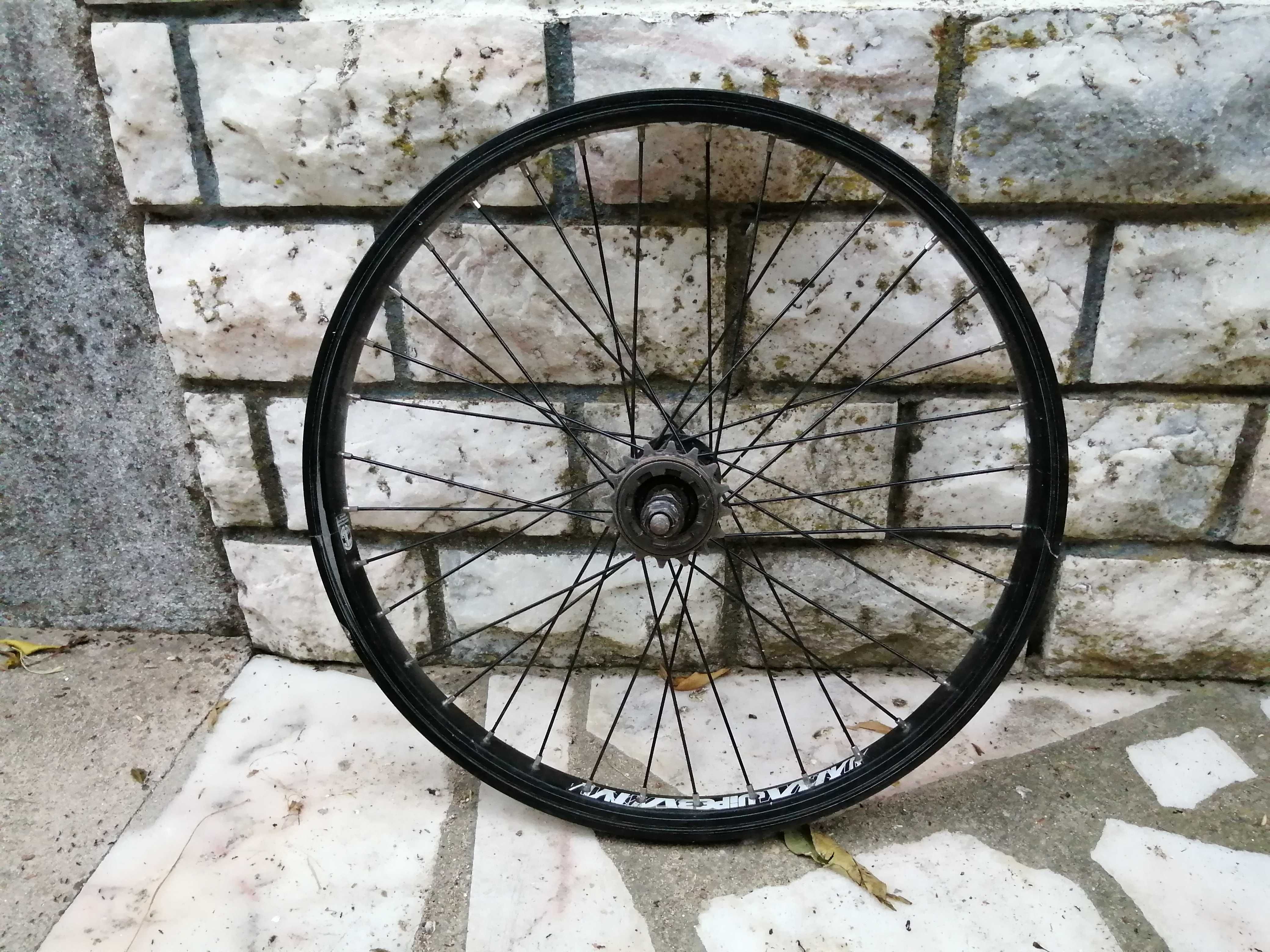 Roda traseira de Bicicleta - ETRTO 406x25c 20