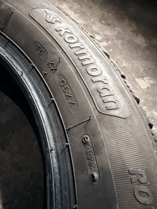 Opony zimowe Kormoran 215/60 r17