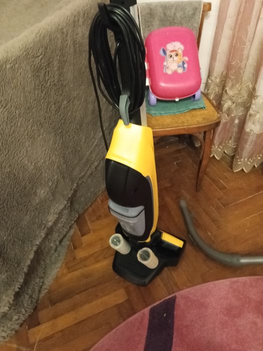 Продам миючий пилосос швабра,KARCHER FC 5