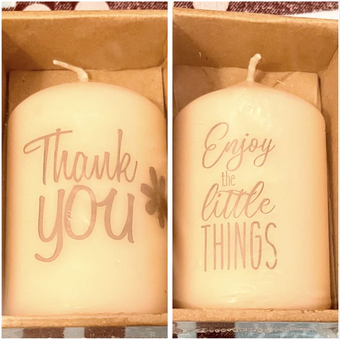 Dwie świeczki z napisem Thank you i Enjoy little thinks Gies