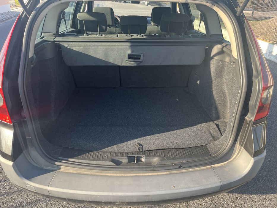 Aluguer de carro sem cartão de credito