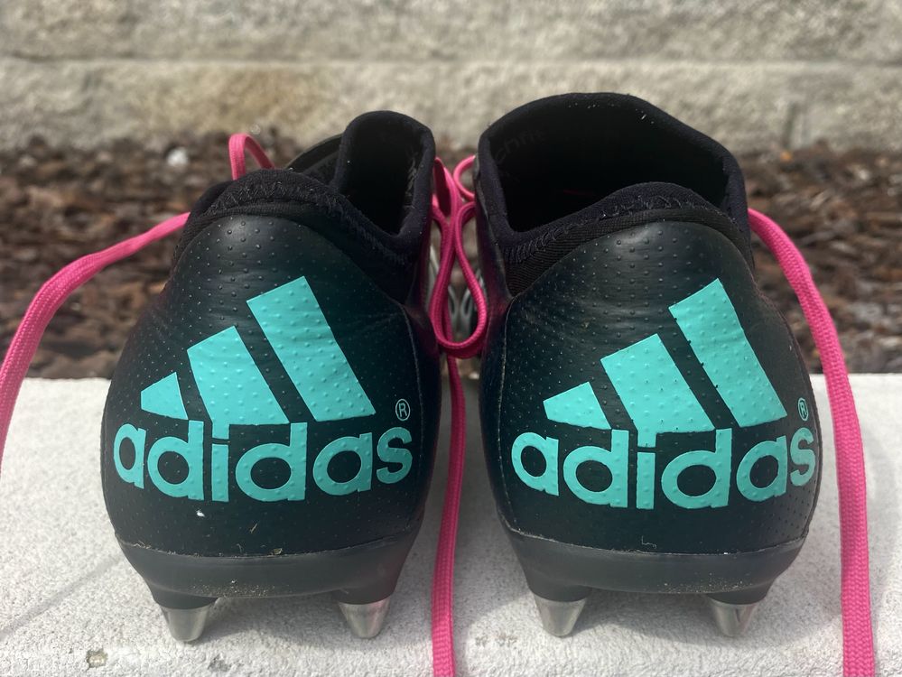 Futebol - chuteiras Adidas