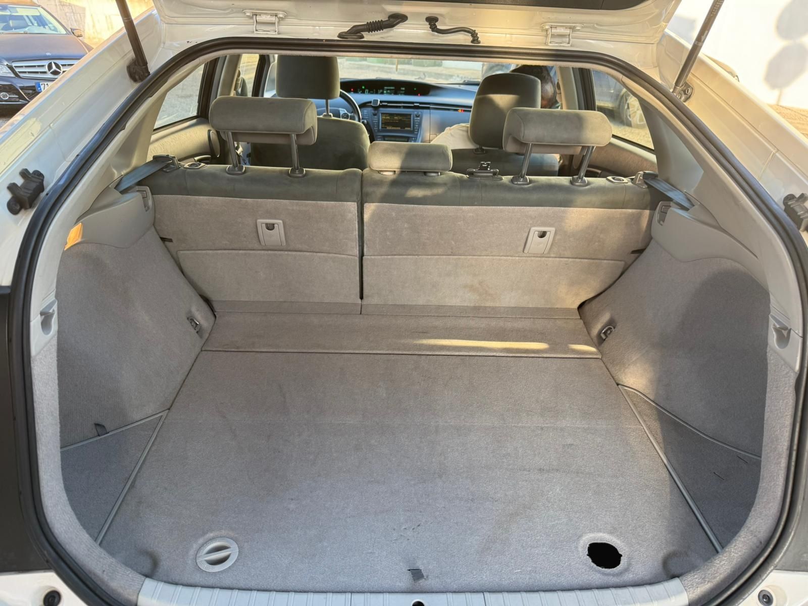 Toyota Prius 2011