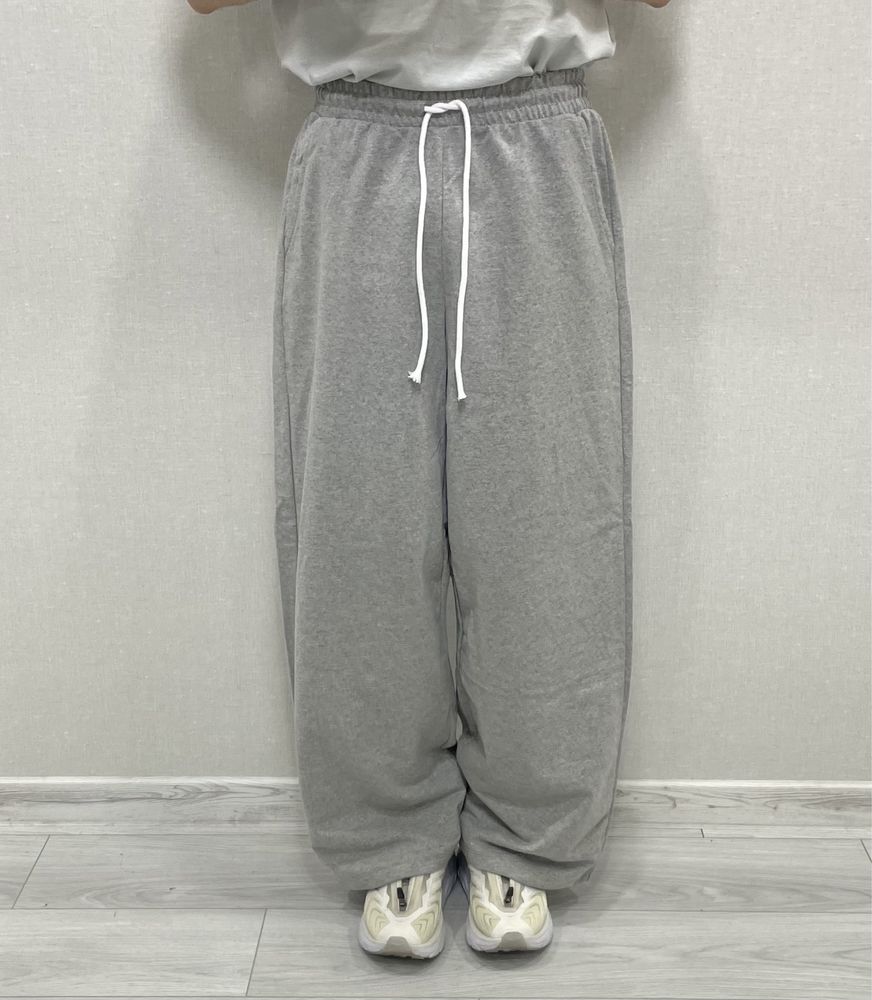 Штани спортивні широкі сірі sweatpants спортивки широкие baggy racer