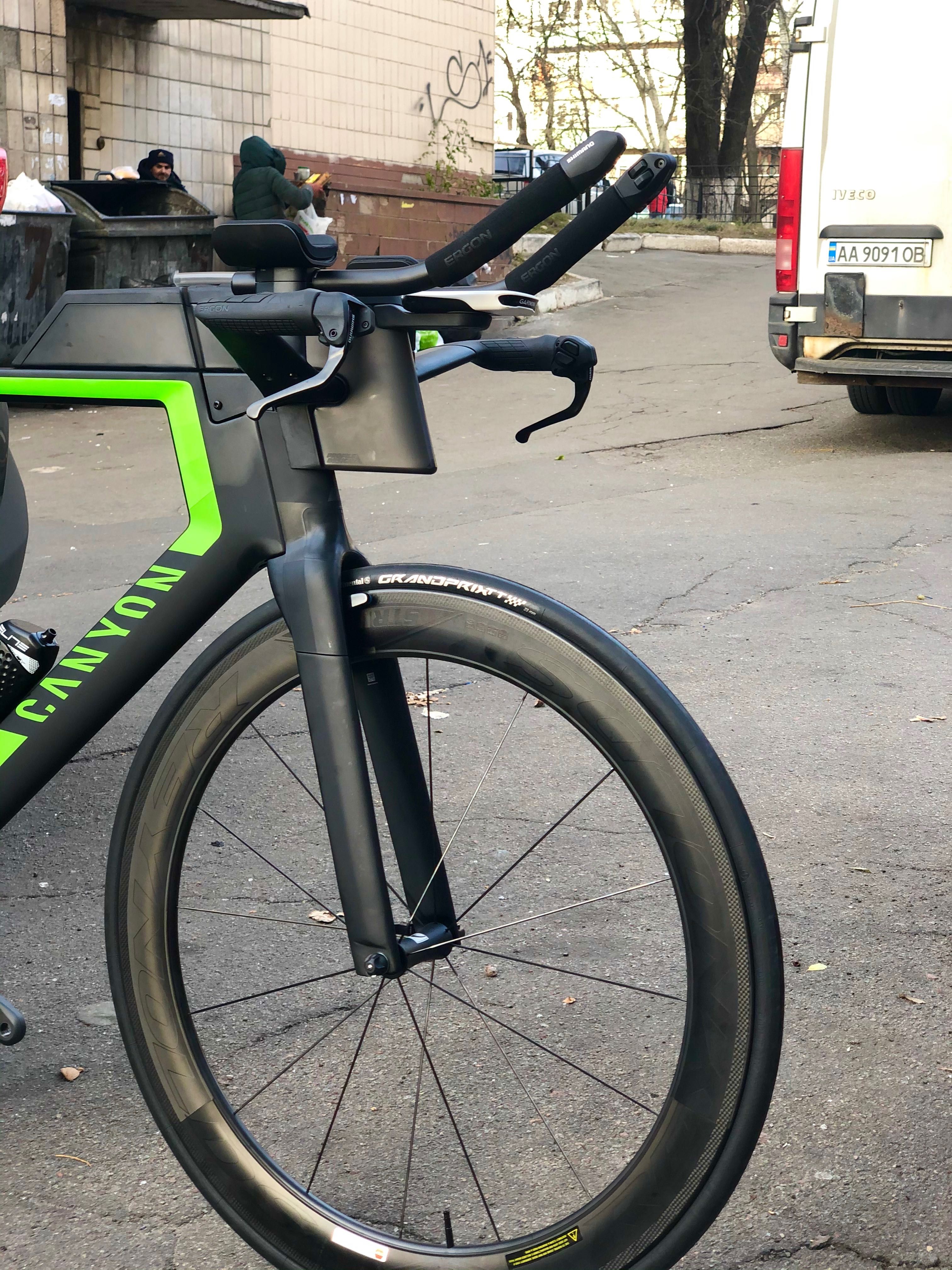 Велосипед разделочний Canyon Speedmax CF SLX 9.0 Di 2.