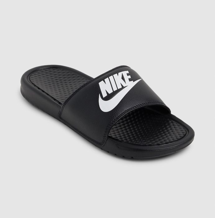Мужские шлепанцы "Nike Benassi"