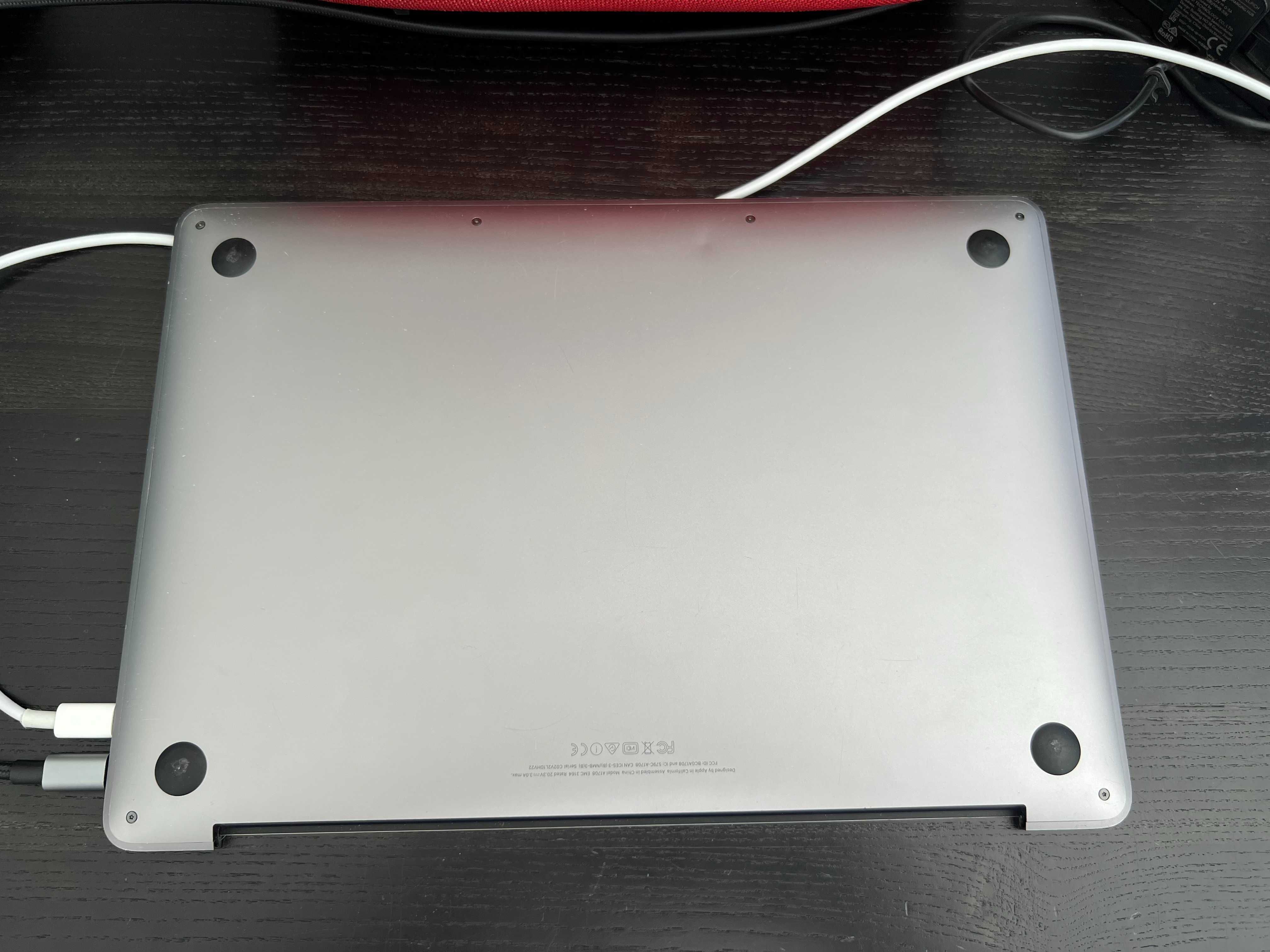 MacBook Pro 2017 A1708 без екрану i5/8/256 SSD
