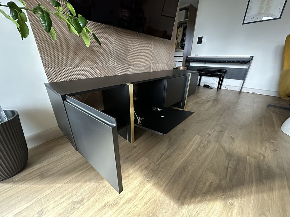 Szafka RTV pod telewizor czarny mat 180cm idealny stan