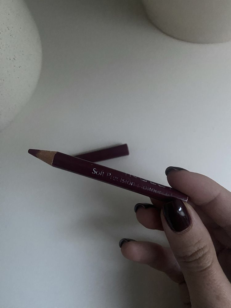 Konturówka do ust Inglot Soft Precision Lipliner 61