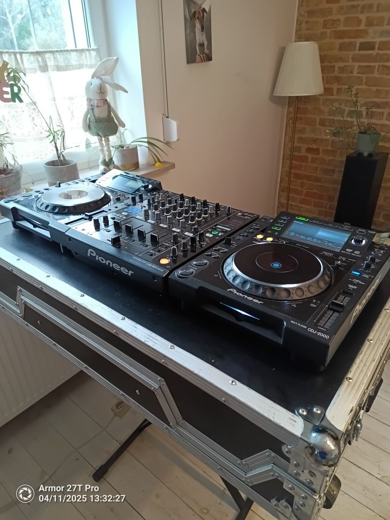 Pioneer djm 900 Nexus dj mixer