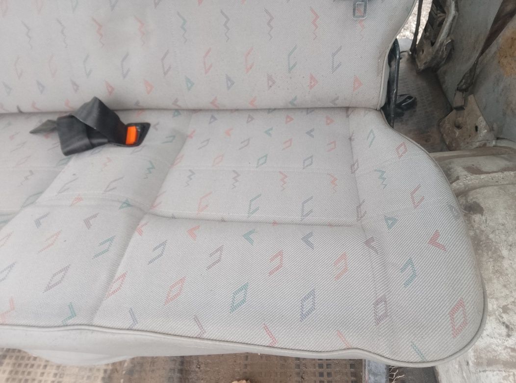 VW T4 Ławka dwu osobowa rząd srodkowy