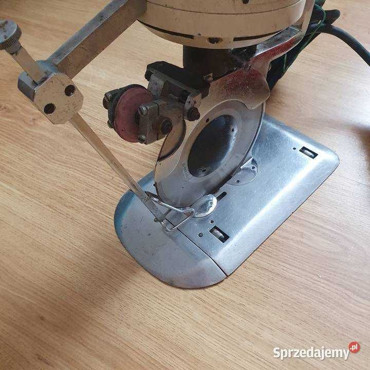 Duży nóż tarczowy Csepel 150mm stan bardzo dobry