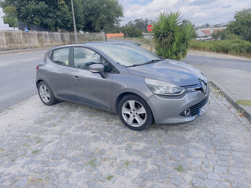 Vendo renault clio 0.9 tce