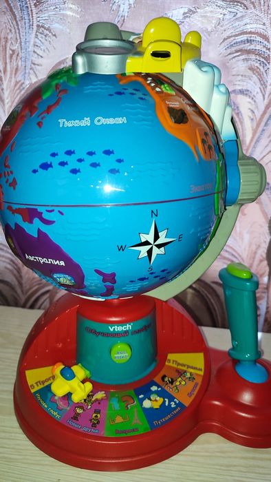 Інтерактивний глобус VTech.