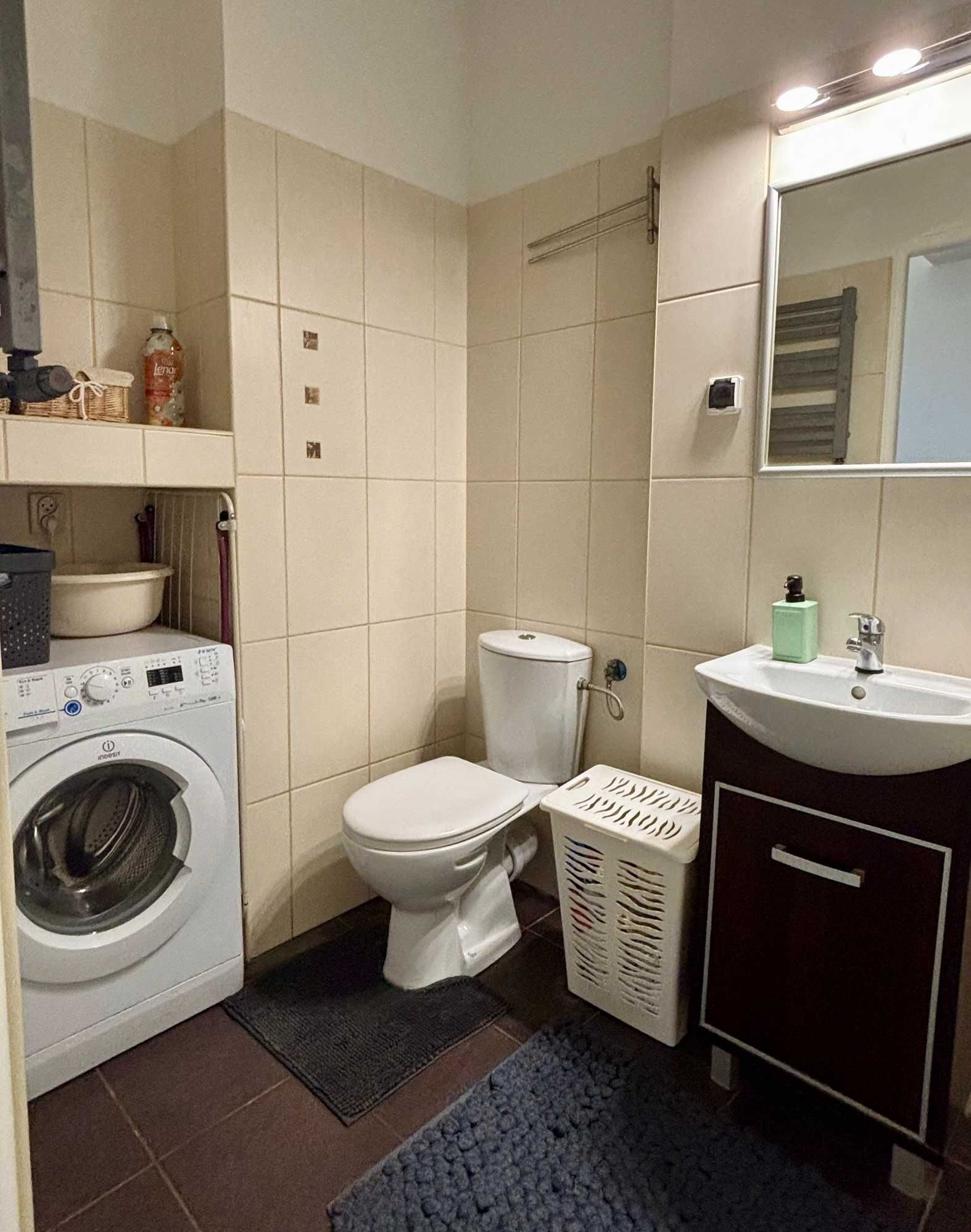 Nowoczesna kawalerka z balkonem i garażem – Mokotów, ul. Pejzażowa