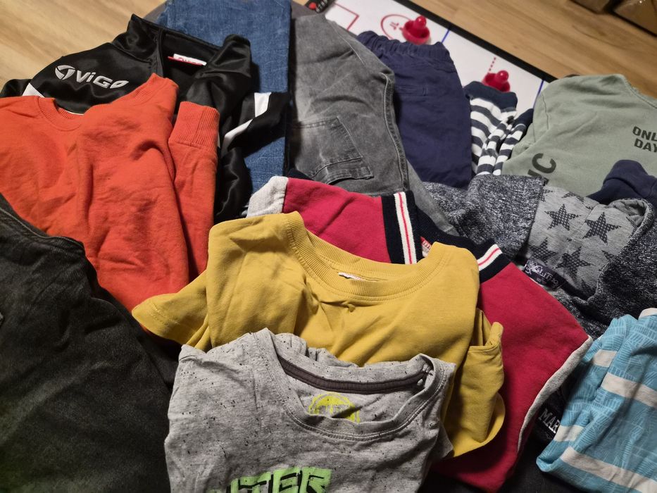 Zestaw ubrań dla chłopca 146