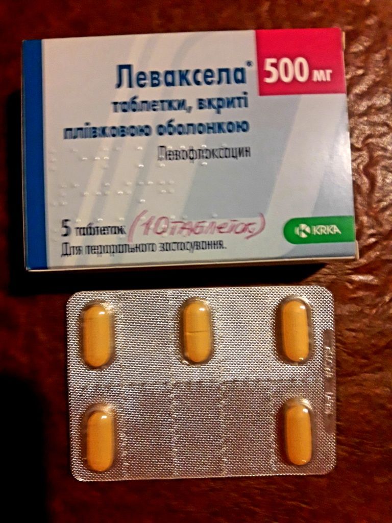 Лекарство. Леваксела 500 мг/10 табл. (Словенія, 03/2025)