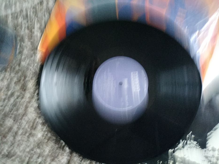 Vendo LP original dos Queen sheer heart attack de 1974