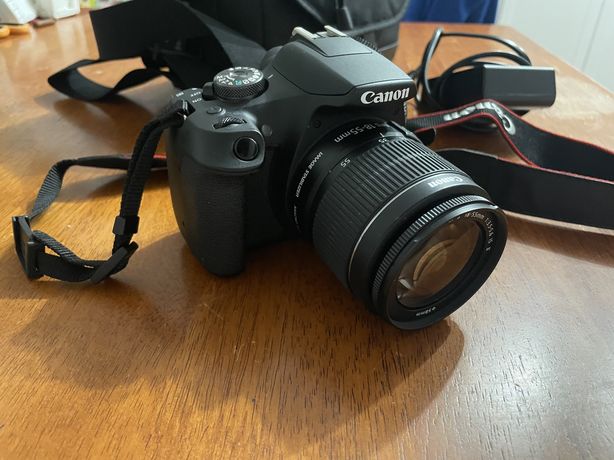 Canon EOS 2000D + obiektyw + torba + karta 16 GB