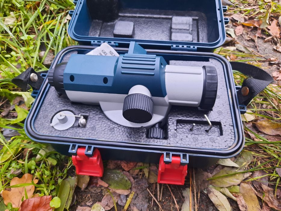 Bosch gol 20D niwelator optyczny sprawny