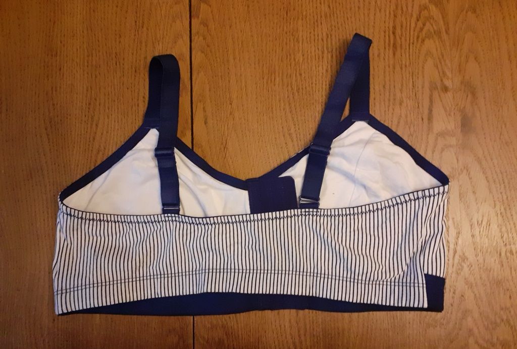 Biustonosz Bonprix, 100C, zapinany z przodu