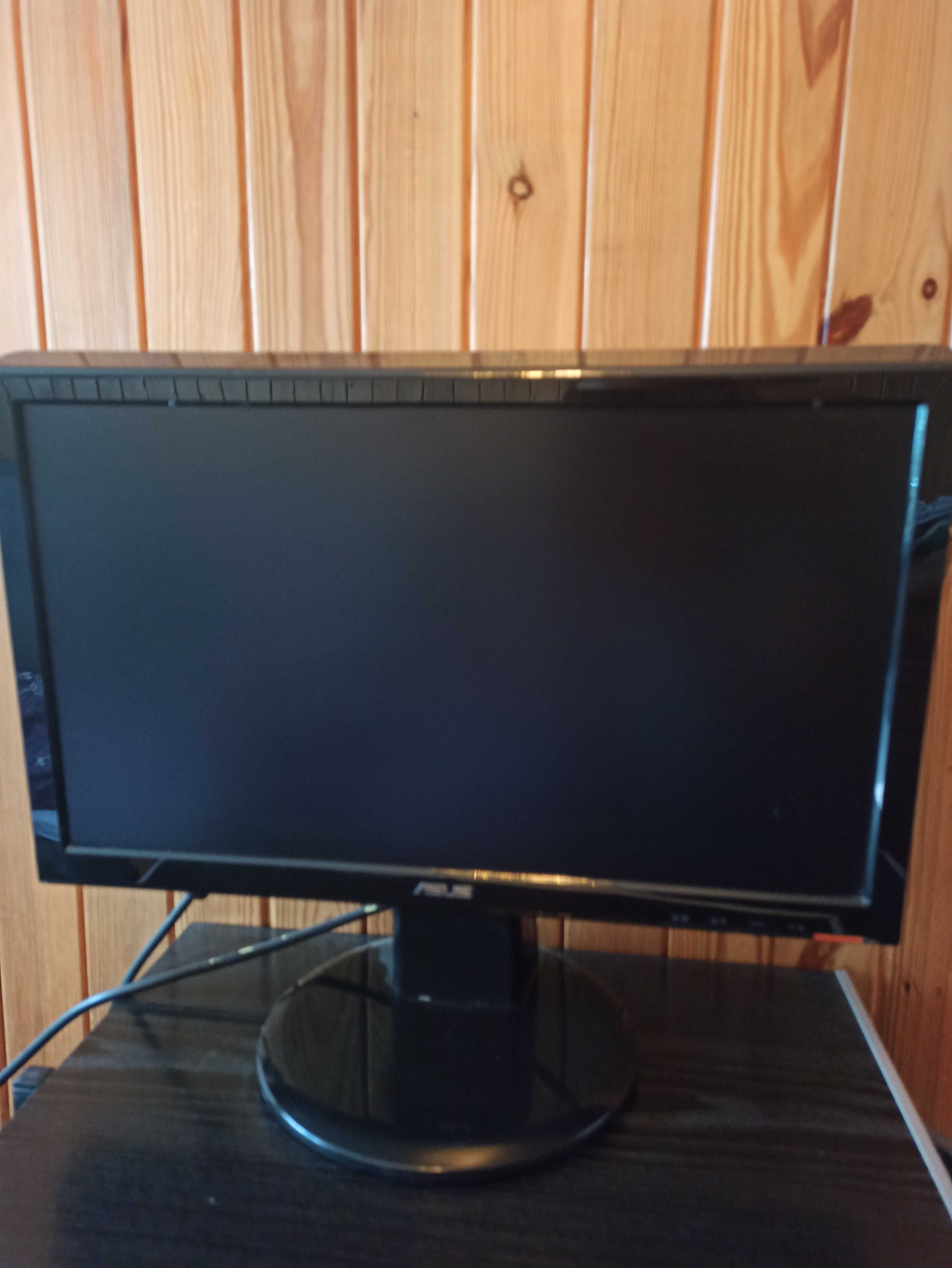 Komputer 2,11Ghz, 4GB ram monitor klawiatura