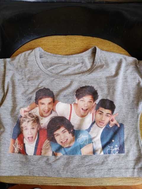 Tops novos a 2 euros cada - inclui One Direction